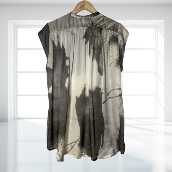 Johnny Was Biya 100% Silk Blouse Top M Medium Tie Dye Marbled Full Button Down - Picture 3 of 10